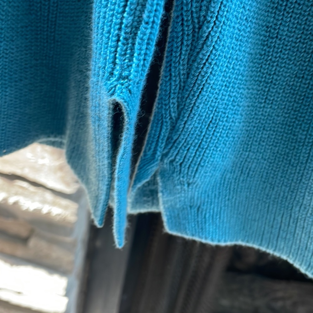 J.Jill blue knit v neck sweater Medium - Picture 5 of 10